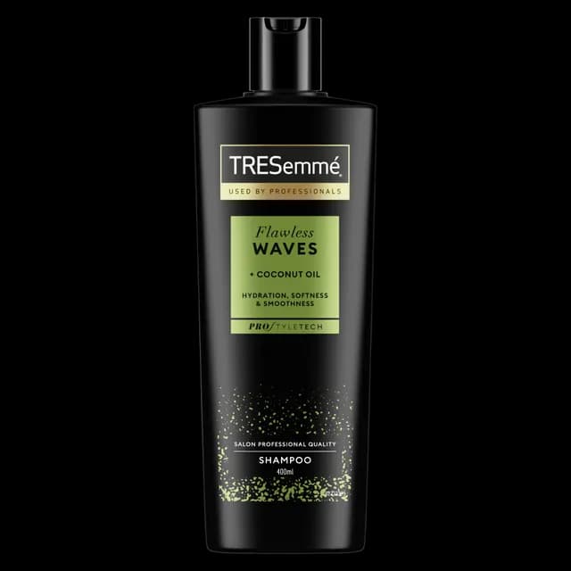 TRESemmé Flawless Waves Shampoo 400 ml