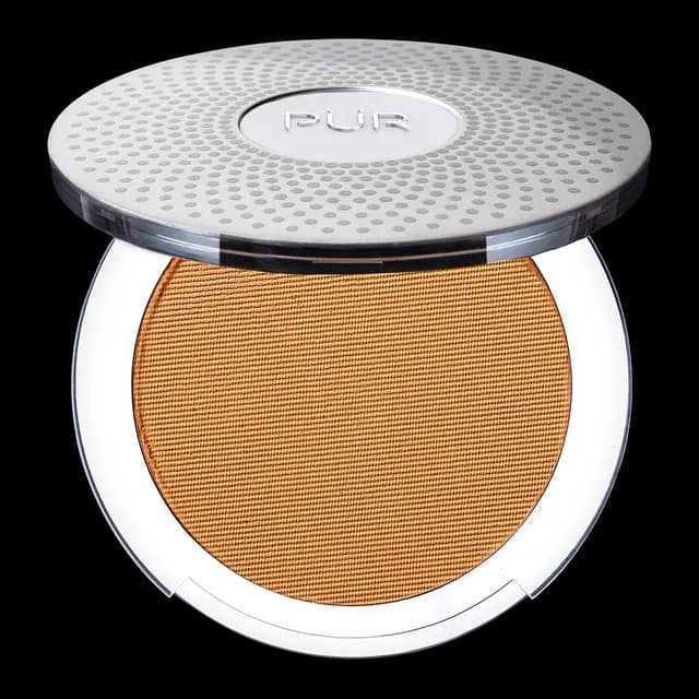PÜR 4-in-1 Pressed Mineral Foundation Medium Dark DG1