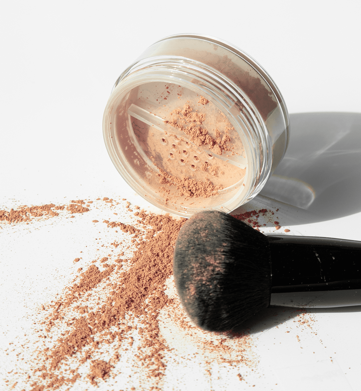 Maria Åkerberg Loose Mineral Foundation SPF25 Light Beige 27 g - produktbild 2