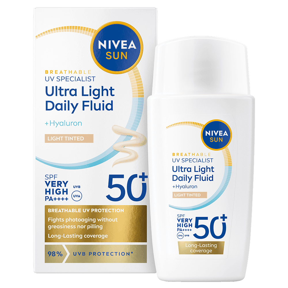 NIVEA SUN UV Face Specialist Ultra Light Daily Fluid, Light Tinted SPF 50+ 40 ml