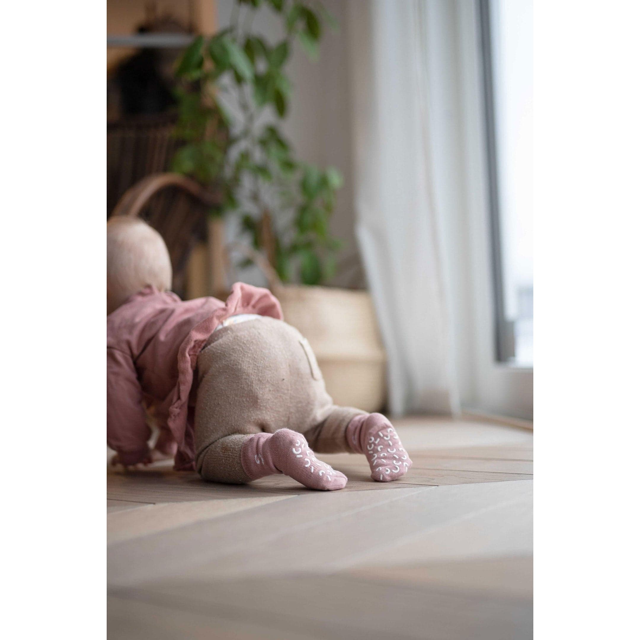Stuckies Strumpor Dusty Coral 25/27 3-4 år - produktbild 3