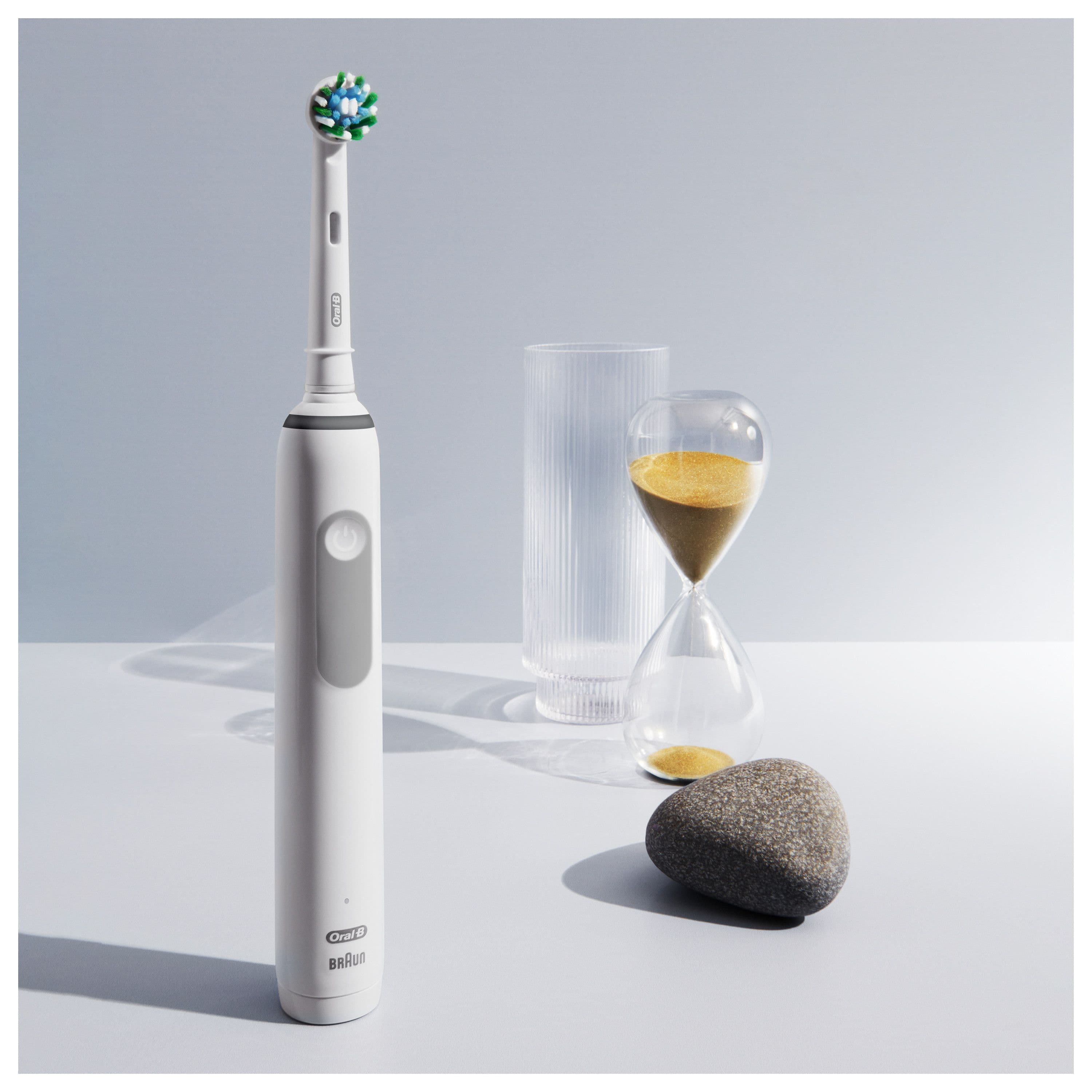 Oral-B S3 Vit Eltandborste 2 Cross Action Tandborsthuvuden 2