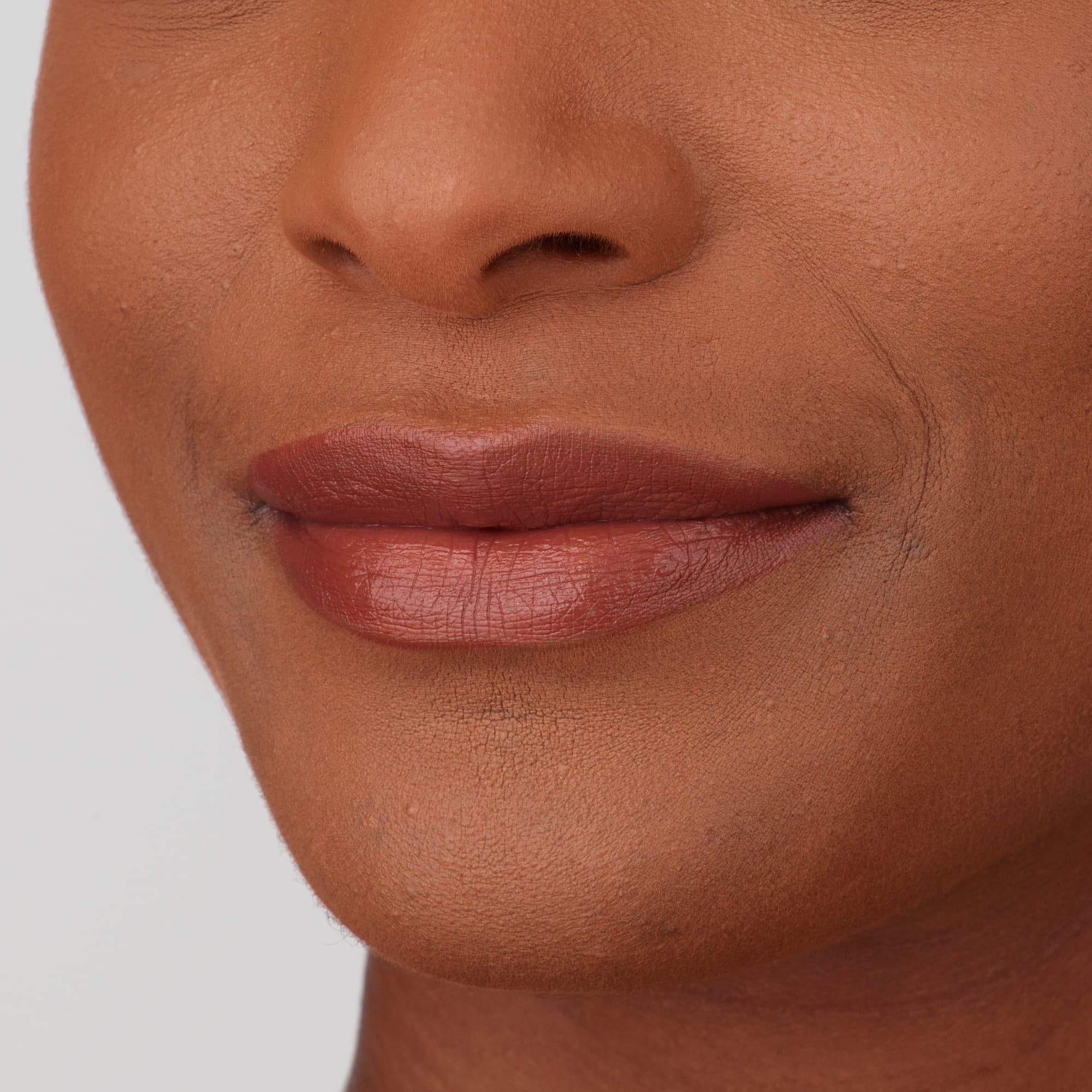 IsaDora Perfect Moisture Lipstick 220 Chocolate Kiss 4 g 4