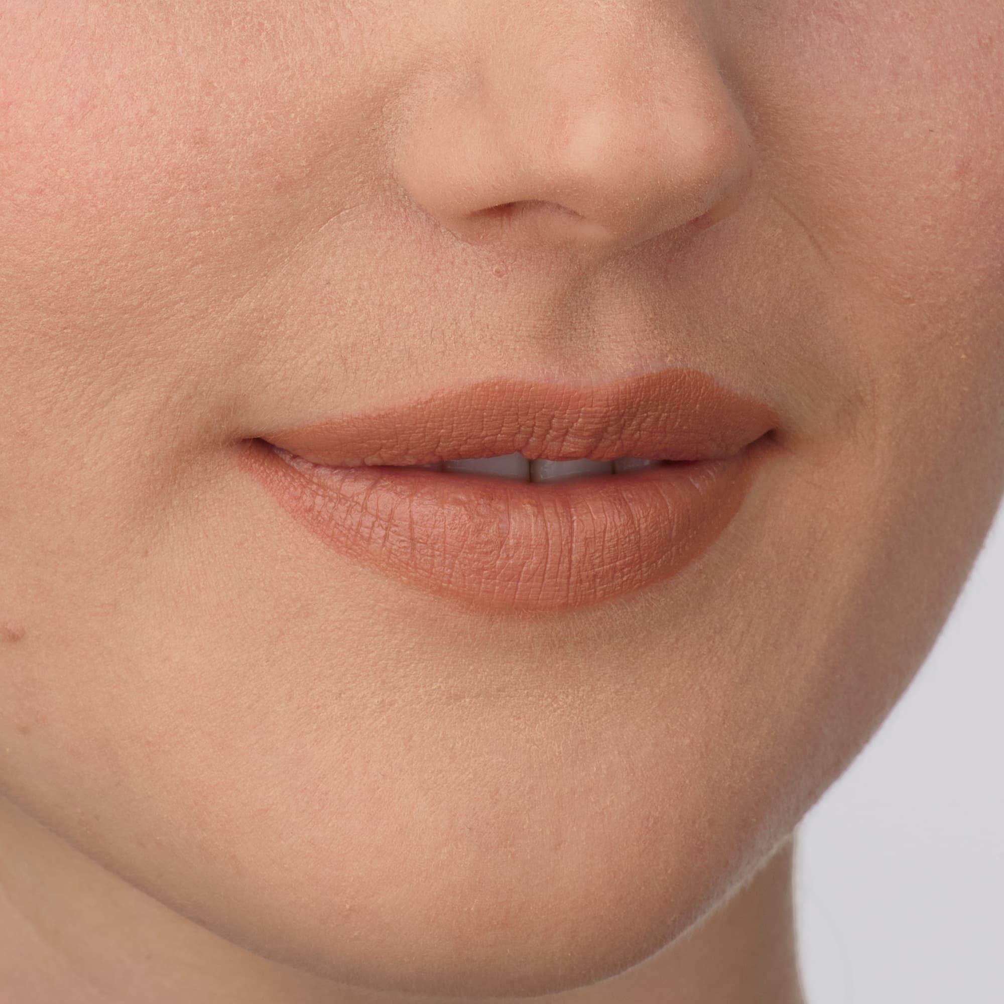IsaDora Perfect Moisture Lipstick 223 Glossy Caramel 4 g 4