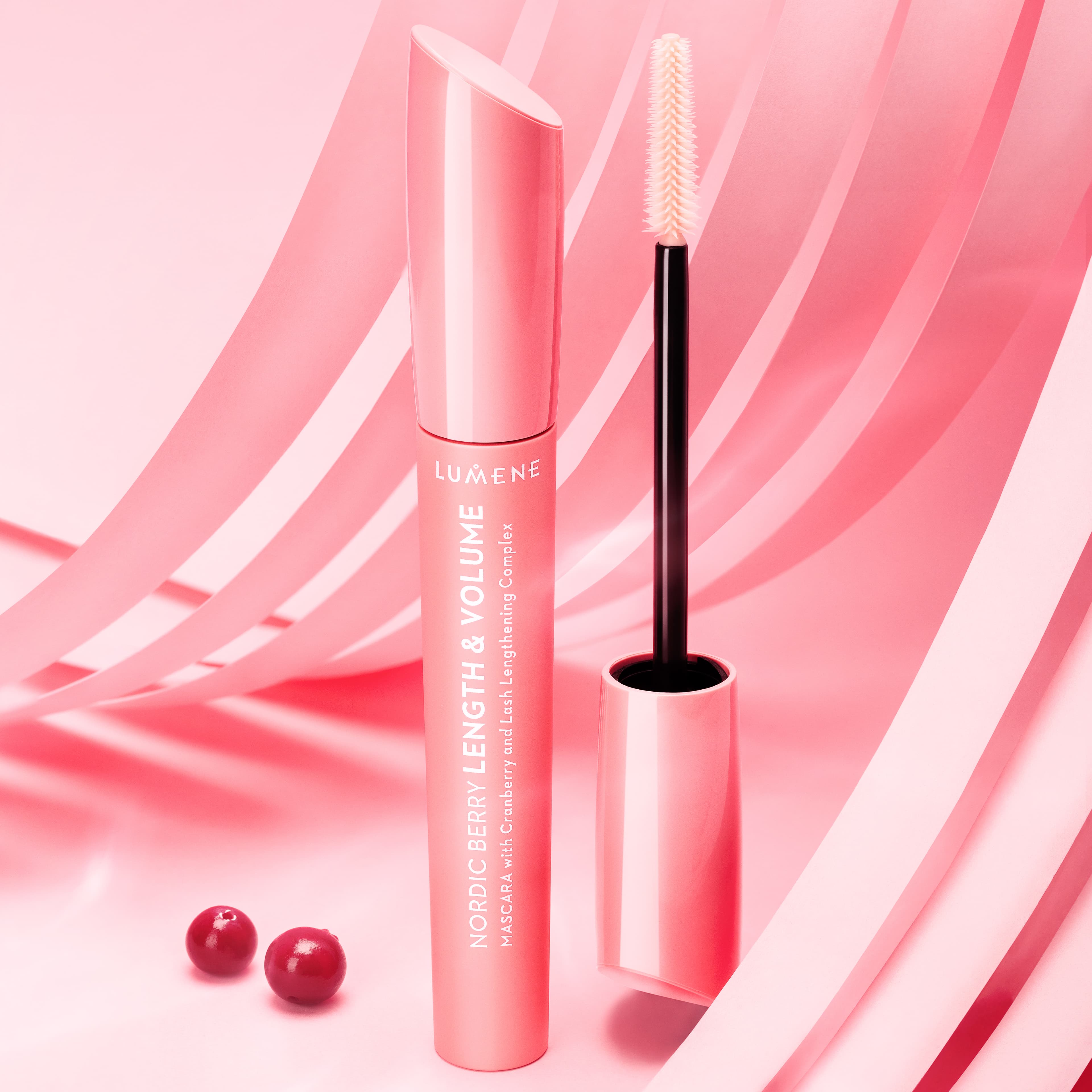 Lumene Nordic Berry Length & Volume Mascara Brown 8 ml 3