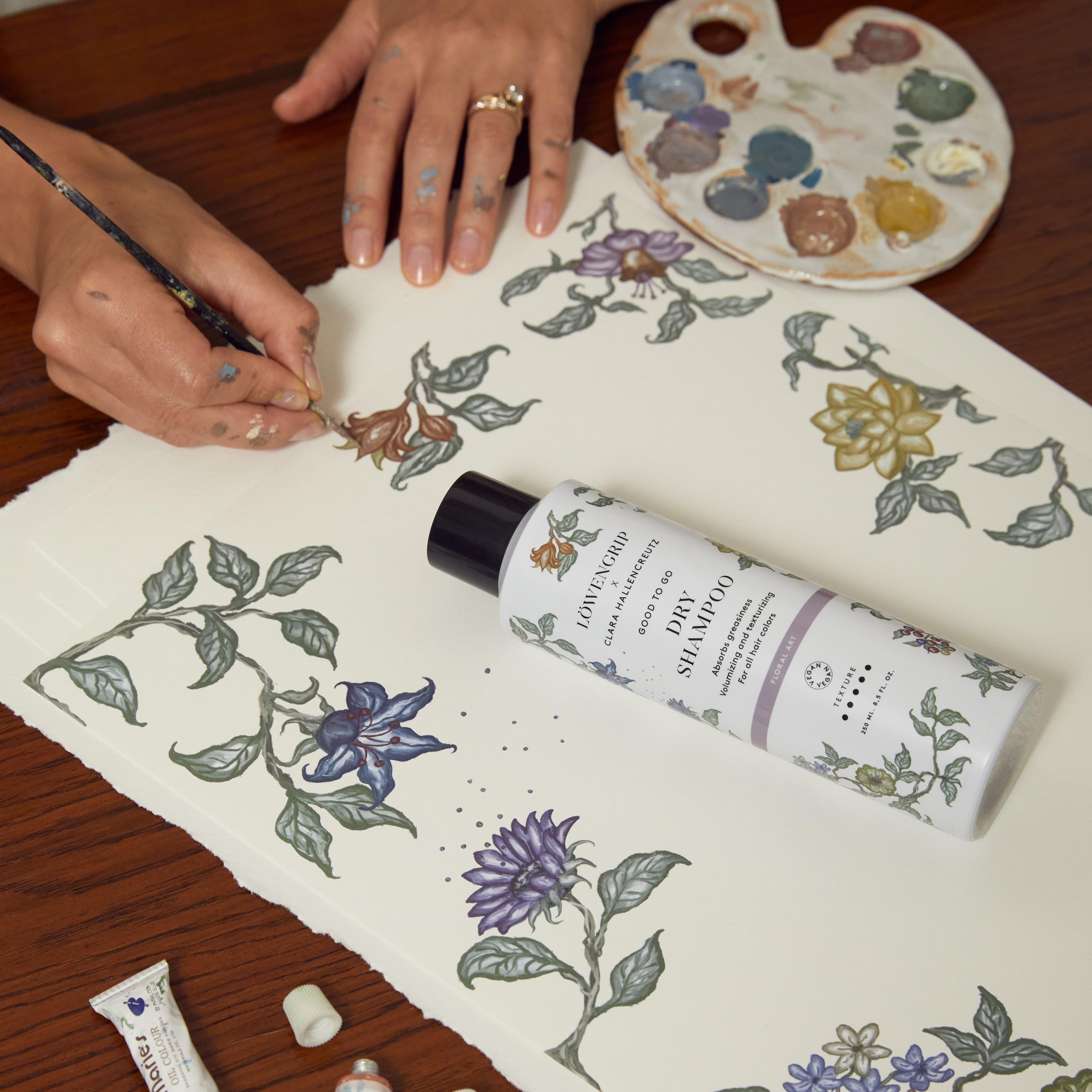 Löwengrip Good To Go Floral Art X Clara Hallencreutz Dry Schampo 250 ml - produktbild 3