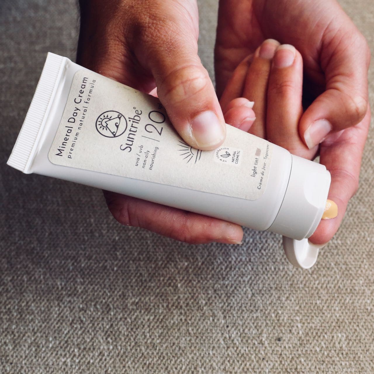 Suntribe Dagkräm med Naturliga Mineraler SPF20 Tonad 50 ml 5