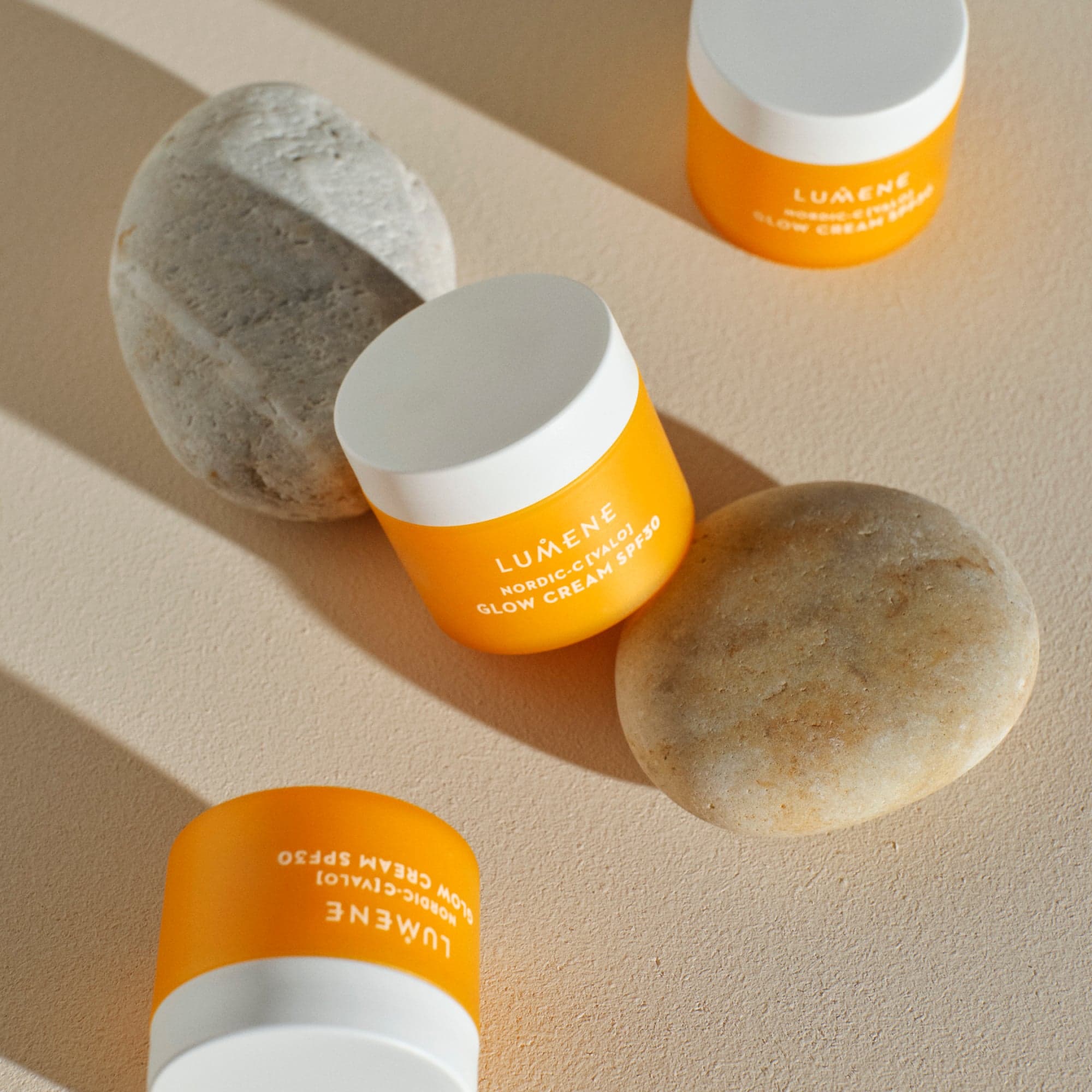 Lumene Nordic-C Glow Day Cream SPF30 50 ml - produktbild 4