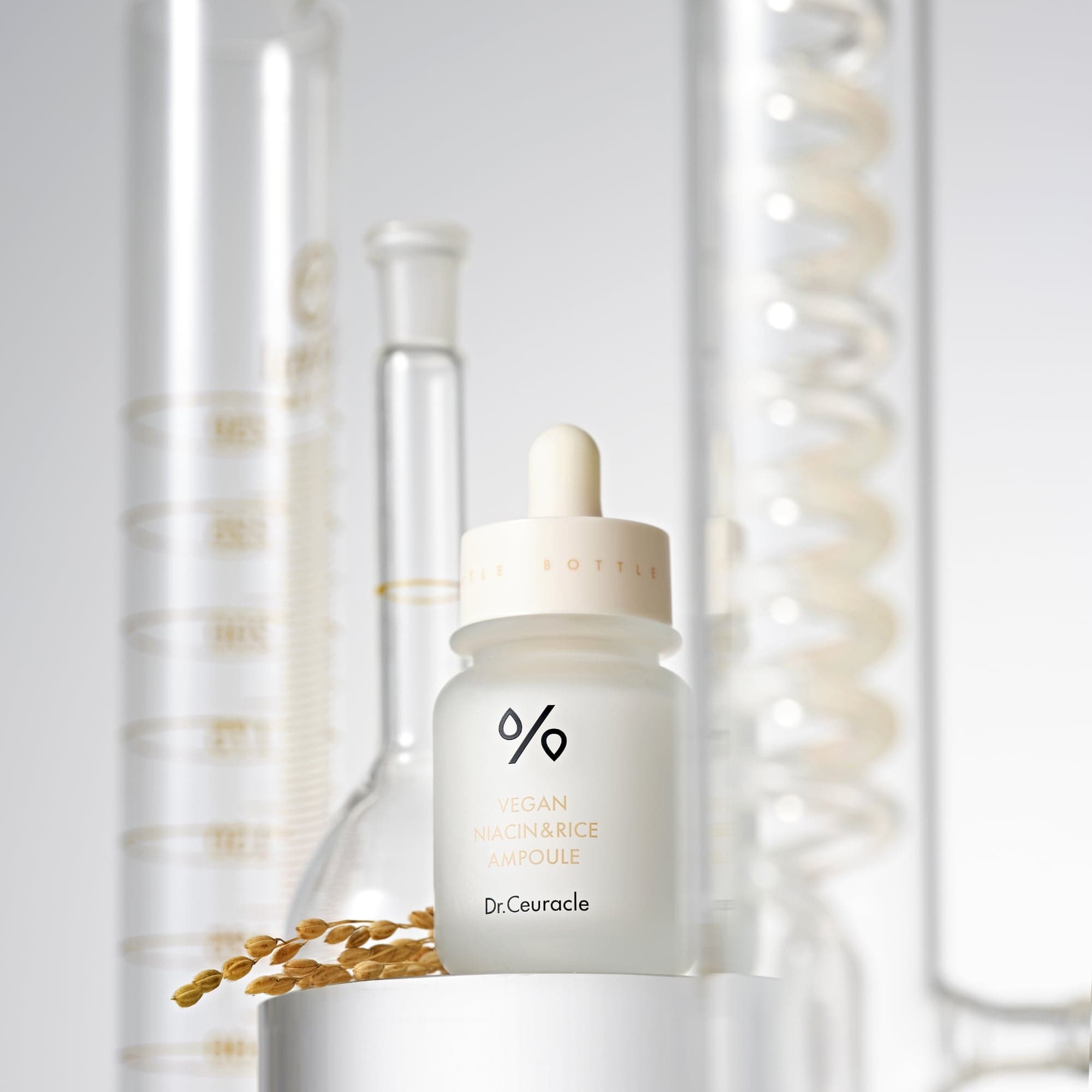 Dr. Ceuracle Vegan Niacin & Rice Ampoule 30 ml - produktbild 5
