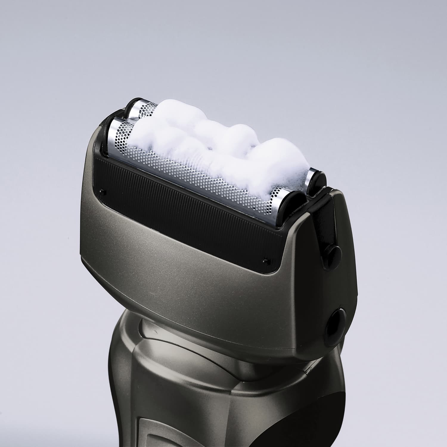 Panasonic Rakapparat Dual-Blade Wet & Dry ES-RW33 2