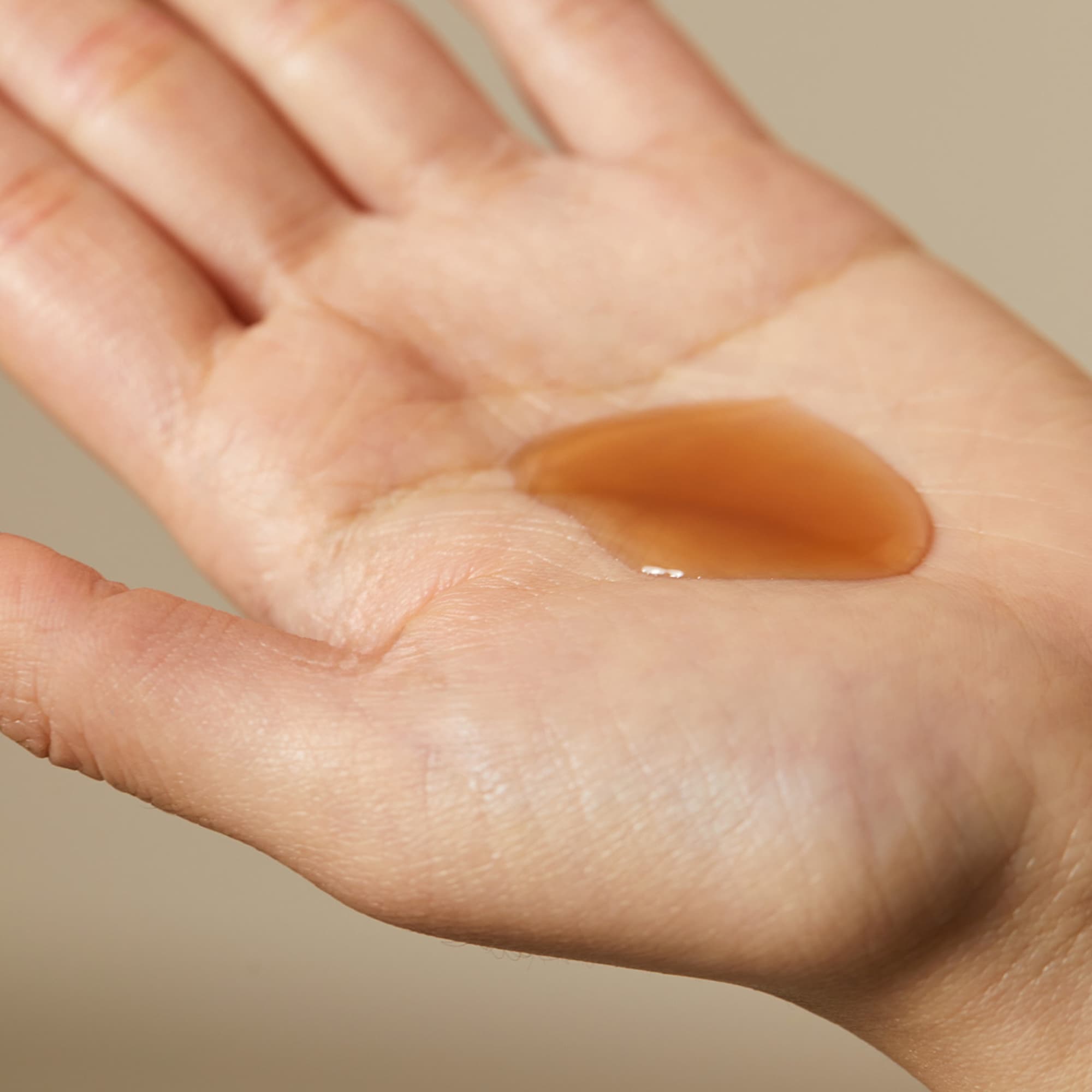 HYGGEE Natural Repair Serum 120 ml 3