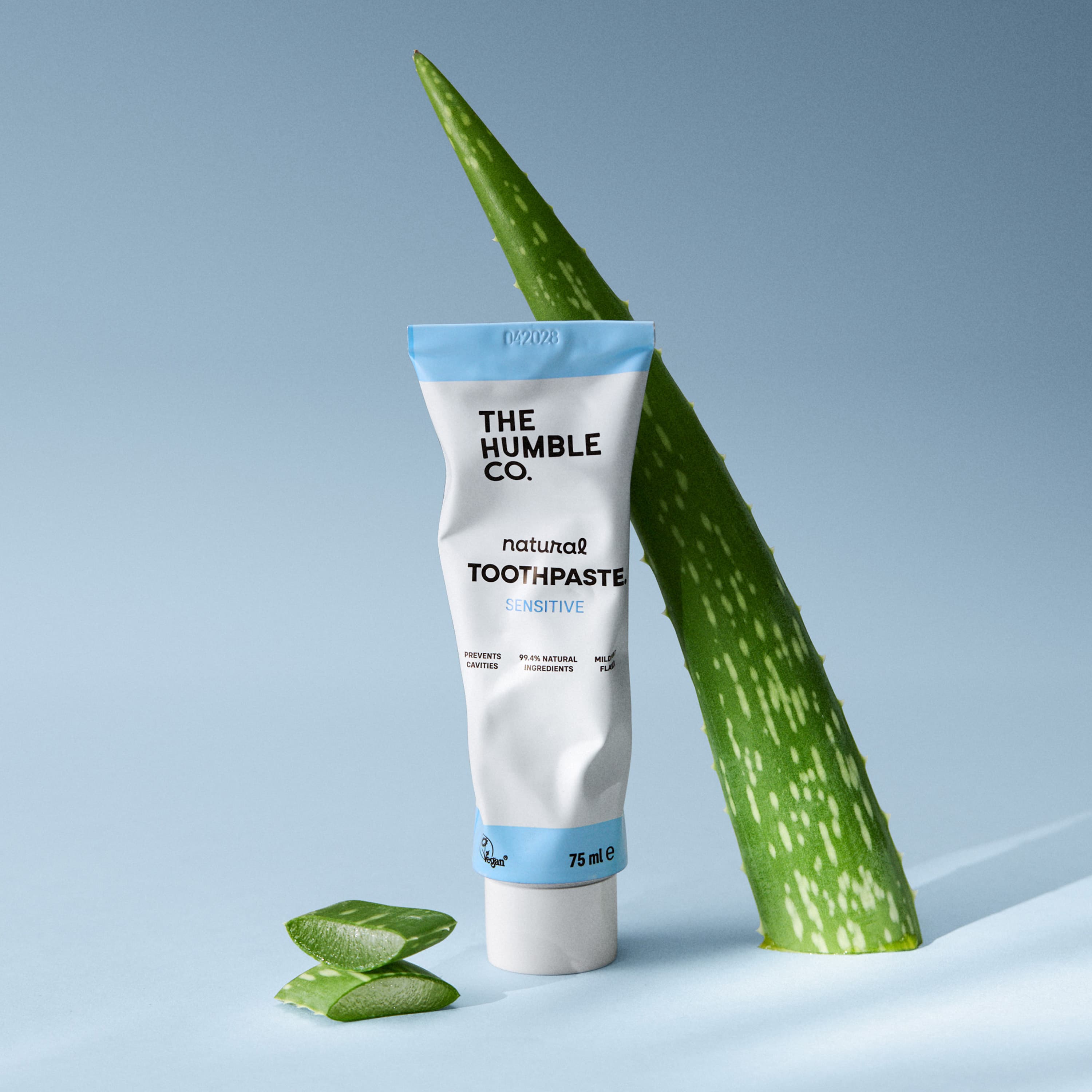 Humble Tandkräm Sensitive Mint Cosmos Natural 75 ml 2