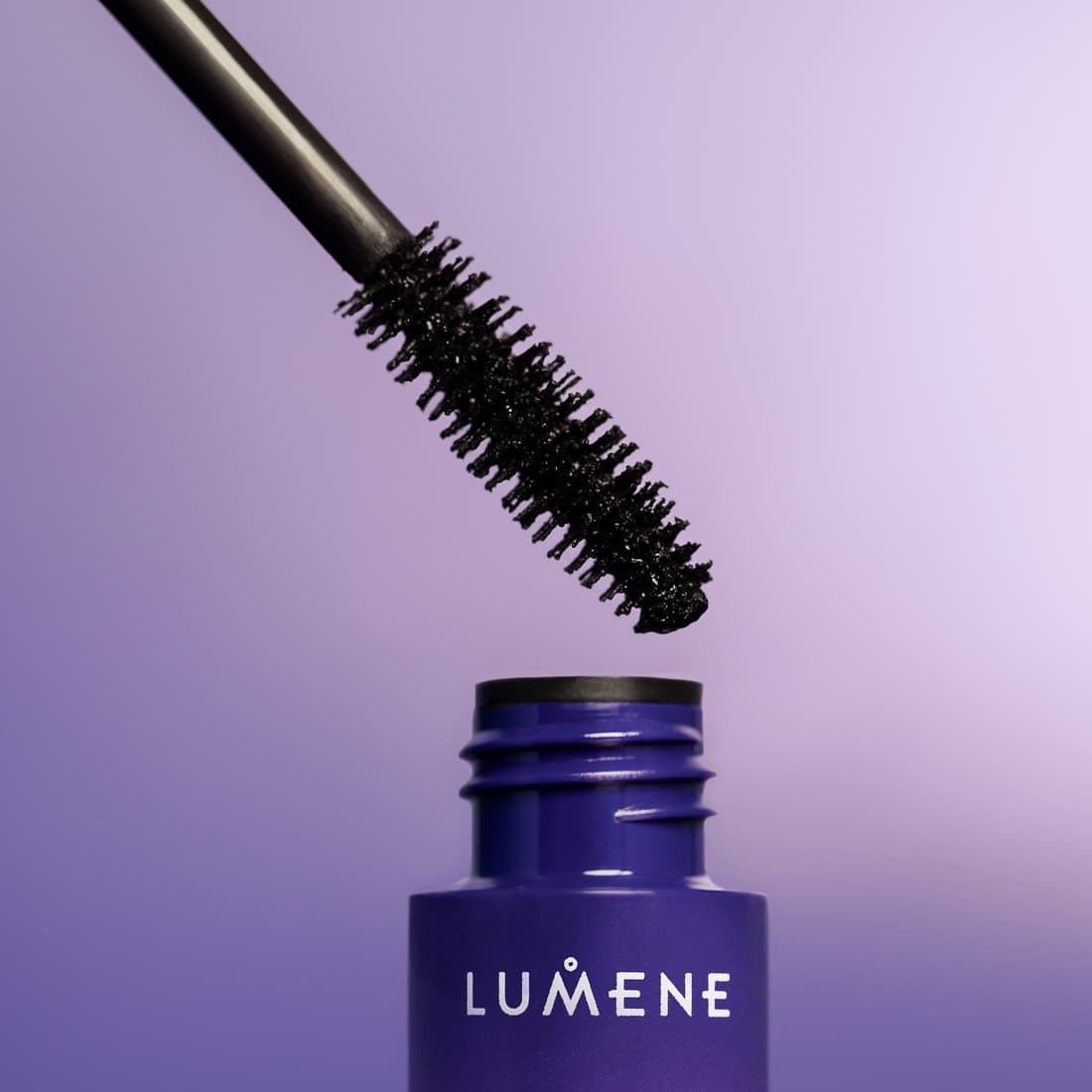 Lumene Wild Forces Volume Mascara Black 14 ml - produktbild 3