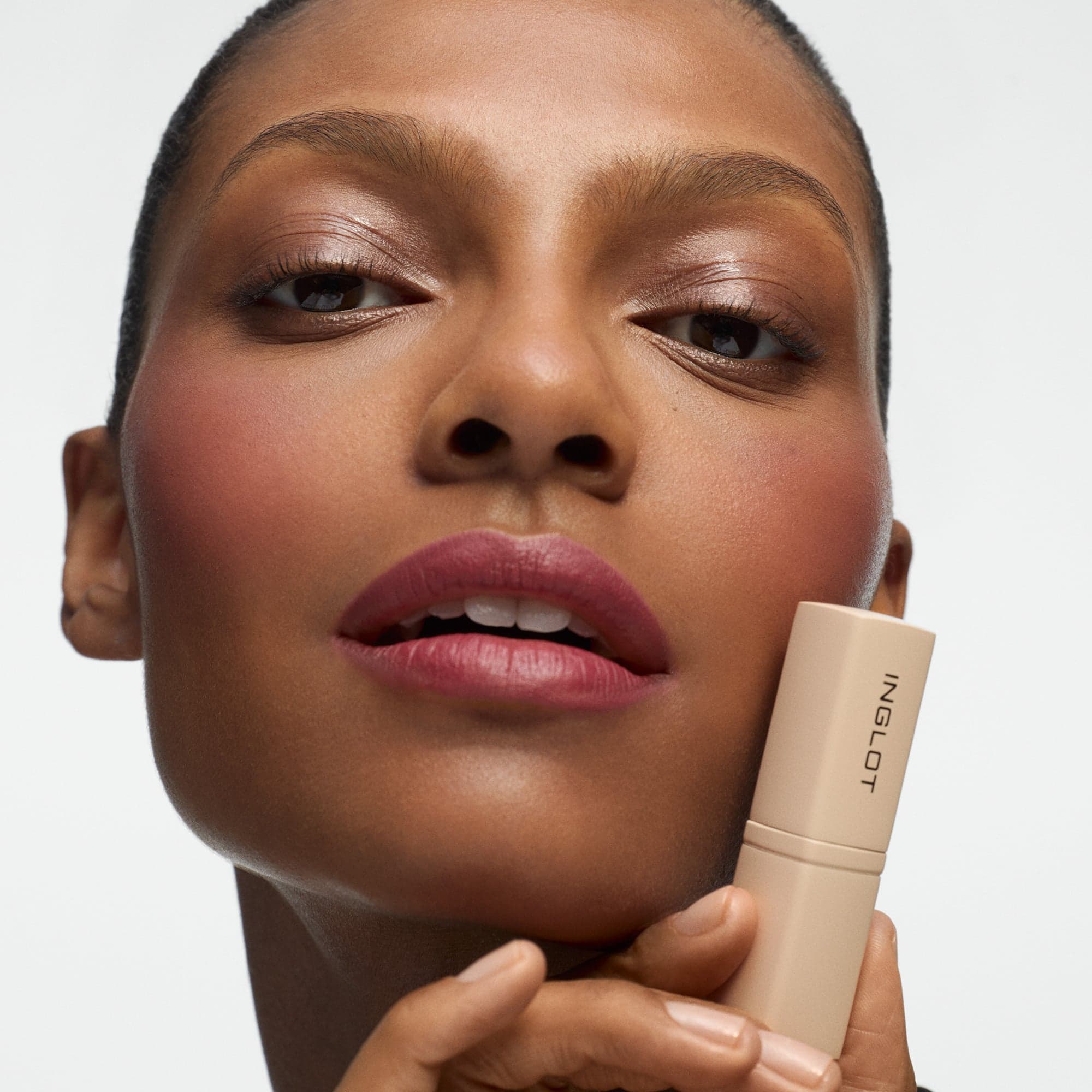 Inglot Creamy Soft Lipliner 07 Raspberry Blush 1,2 g - produktbild 3