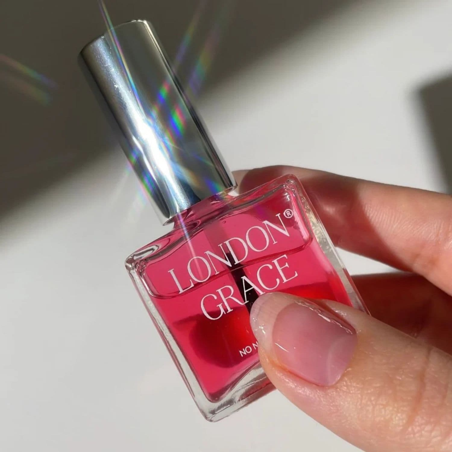 London Grace Repair + Glow Nail Treatment 12 ml 2