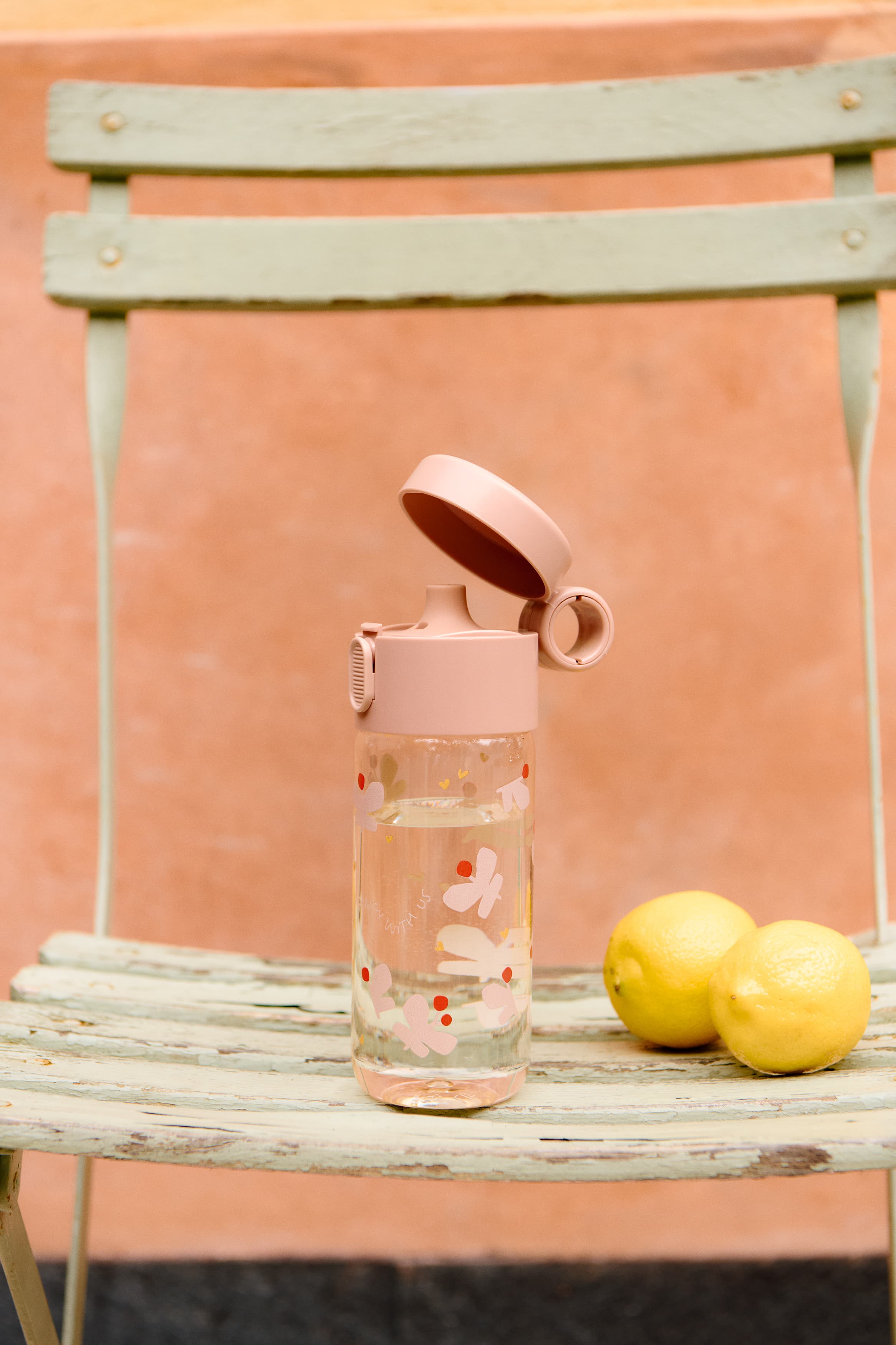 LIEWOOD Clemence Flaska Butterfly/Apple Blossom 350 ml - produktbild 4