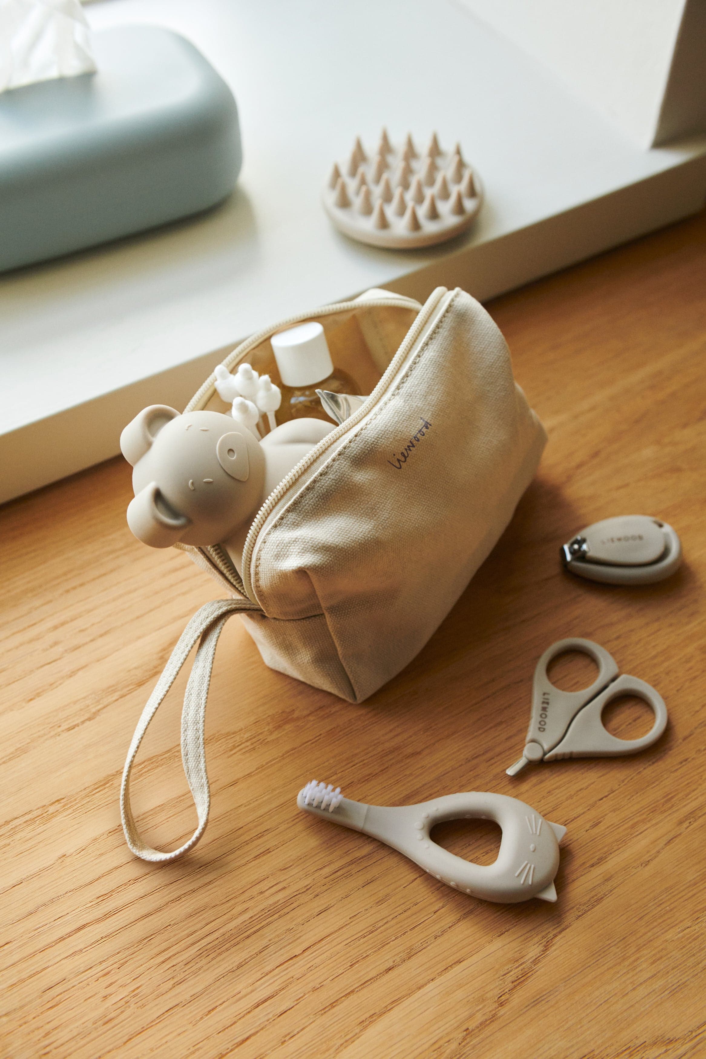 LIEWOOD Calista Baby Skötselkit Sandy - produktbild 3
