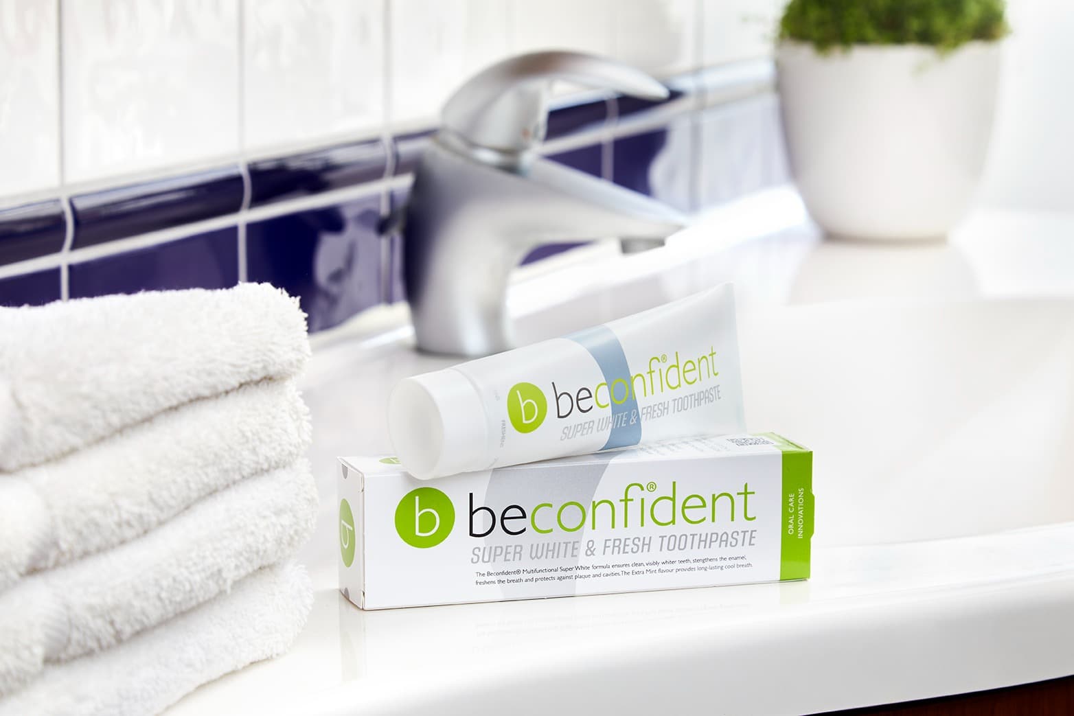 Beconfident Multifunctional Whitening Toothpaste Superwhite & Fresh 75 ml - produktbild 3