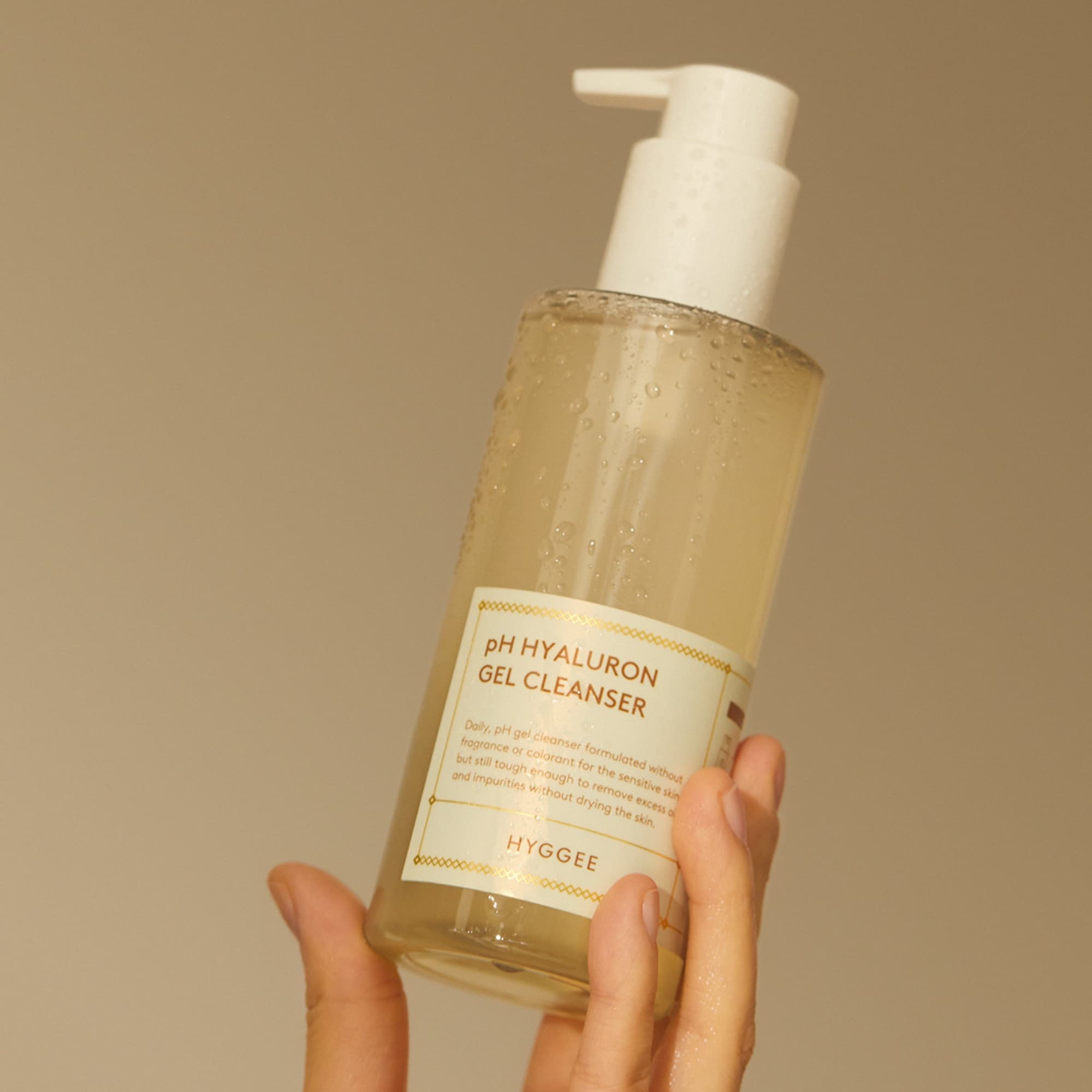 HYGGEE PH Hyaluron Gel Cleanser 200 ml 4