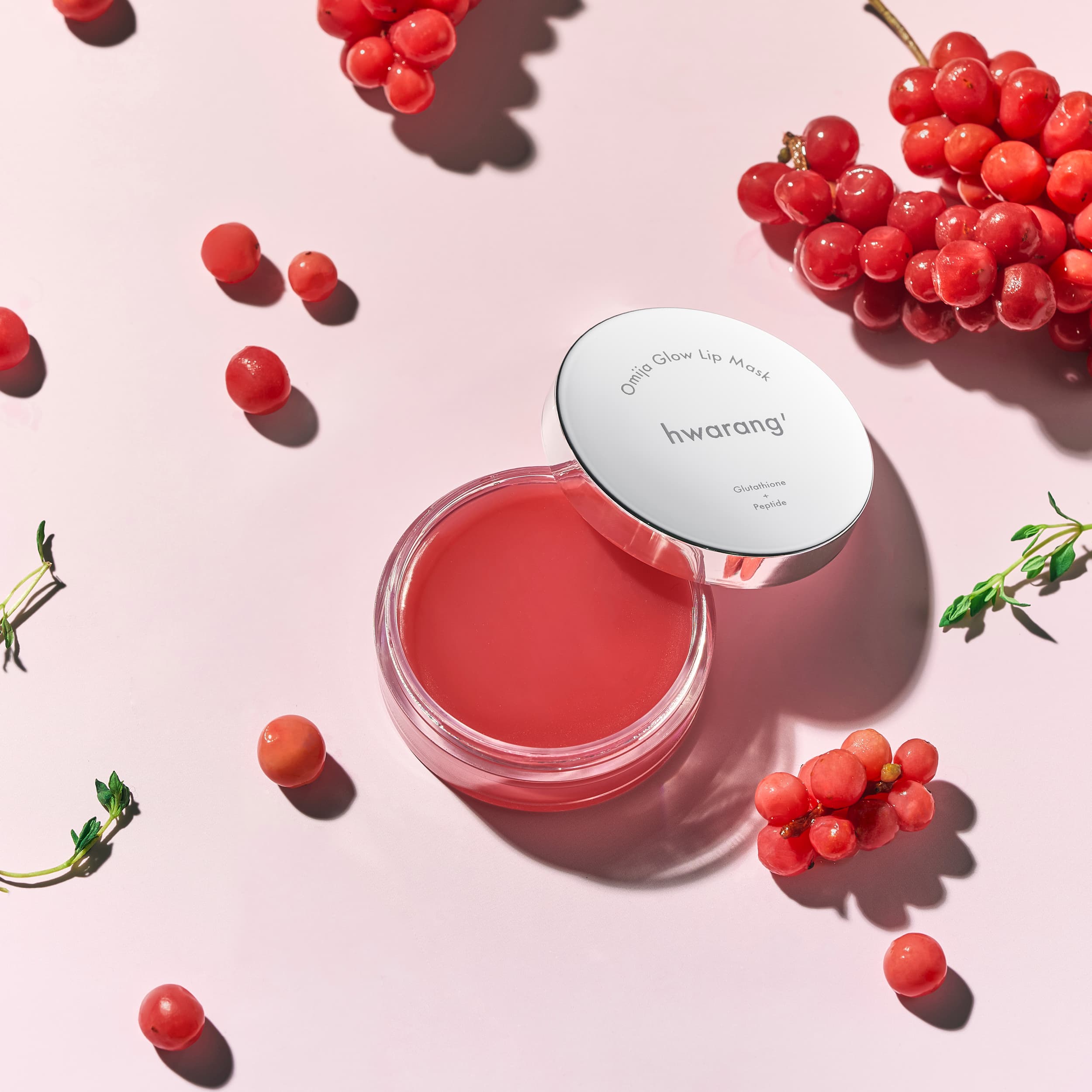 Hwarang' Omija Glow Lip Mask 15 ml 5