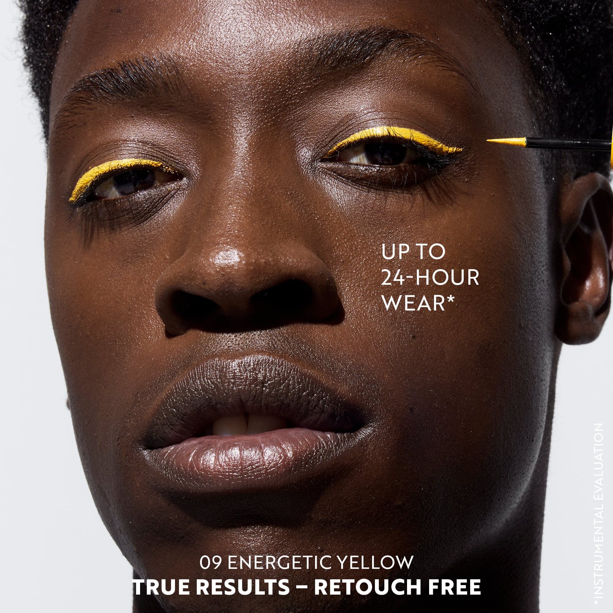 IsaDora The High Impact Eyeliner 09 Energetic Yellow 3