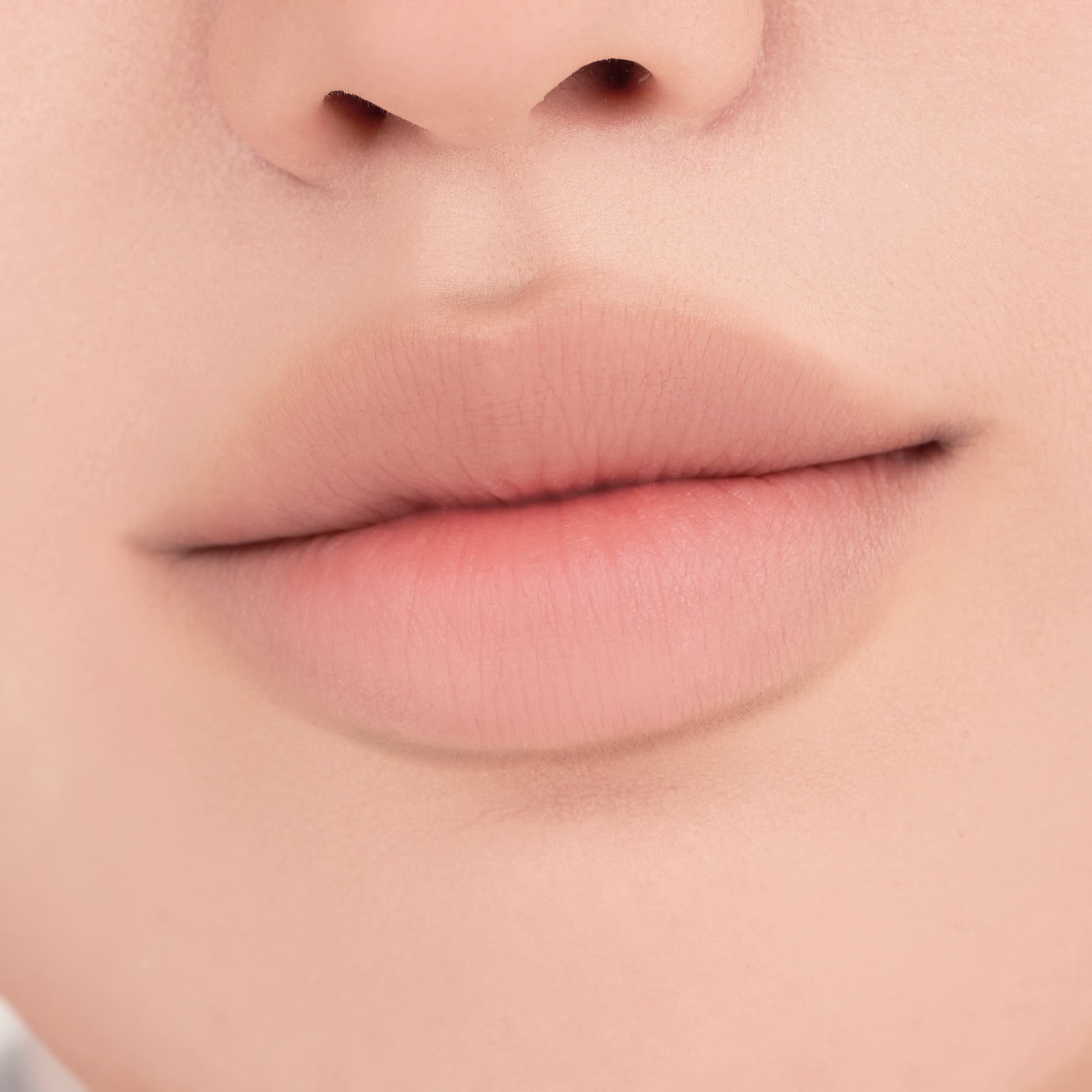 rom&nd Lip Mate Pencil 05 Taupey Shade 0,5 g 3