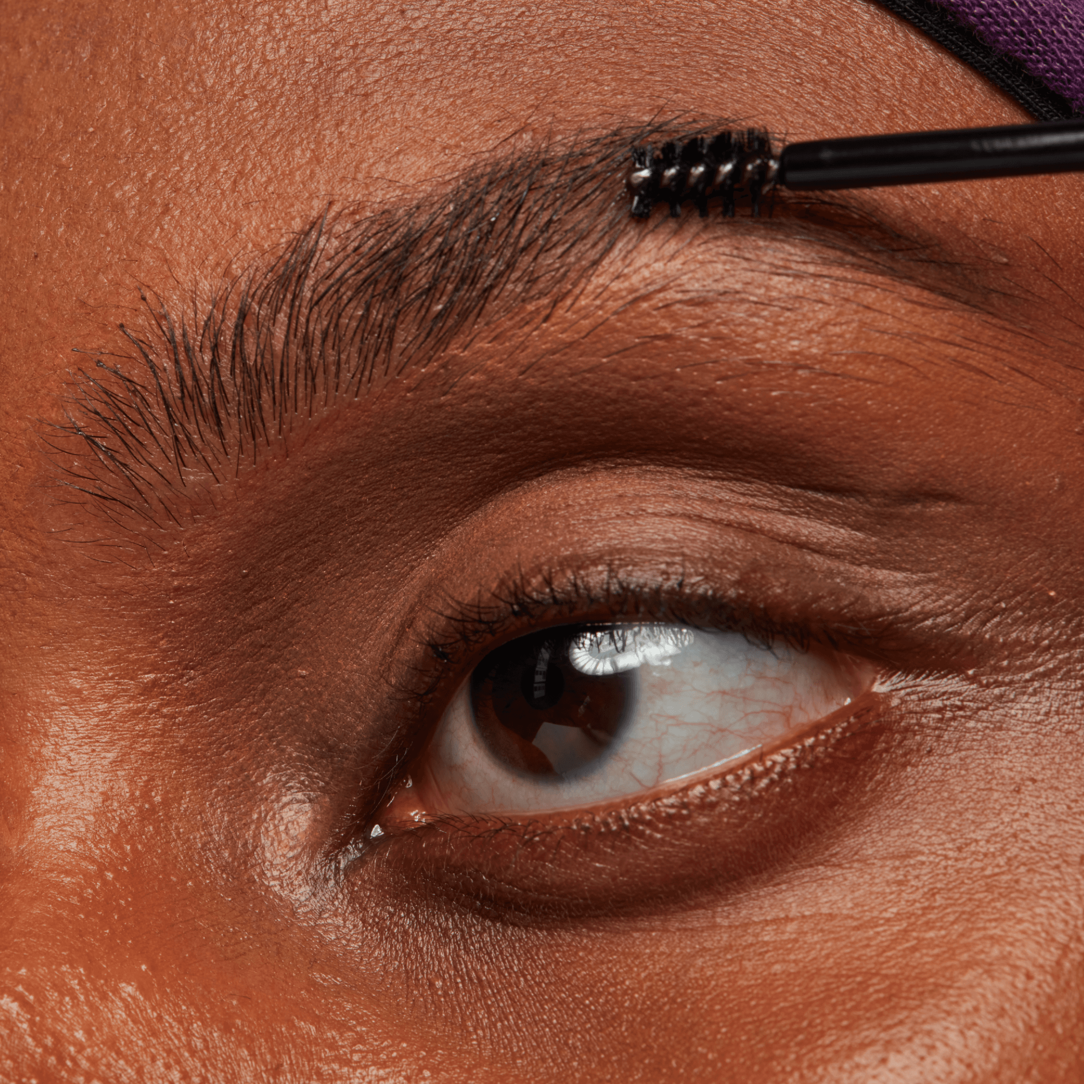 NYX Professional Makeup The Brow Glue Instant Brow Styler 04 Dark Brown 5 g - produktbild 5
