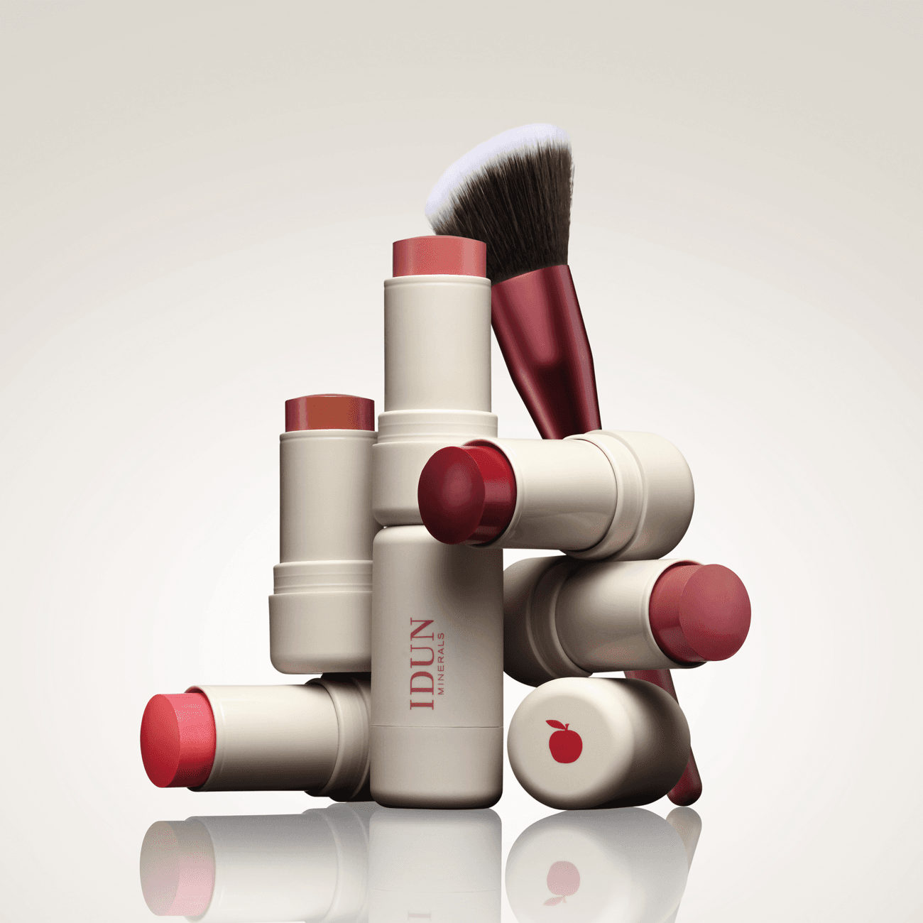 IDUN Minerals Soft Tint Blush Stick Kyss 3