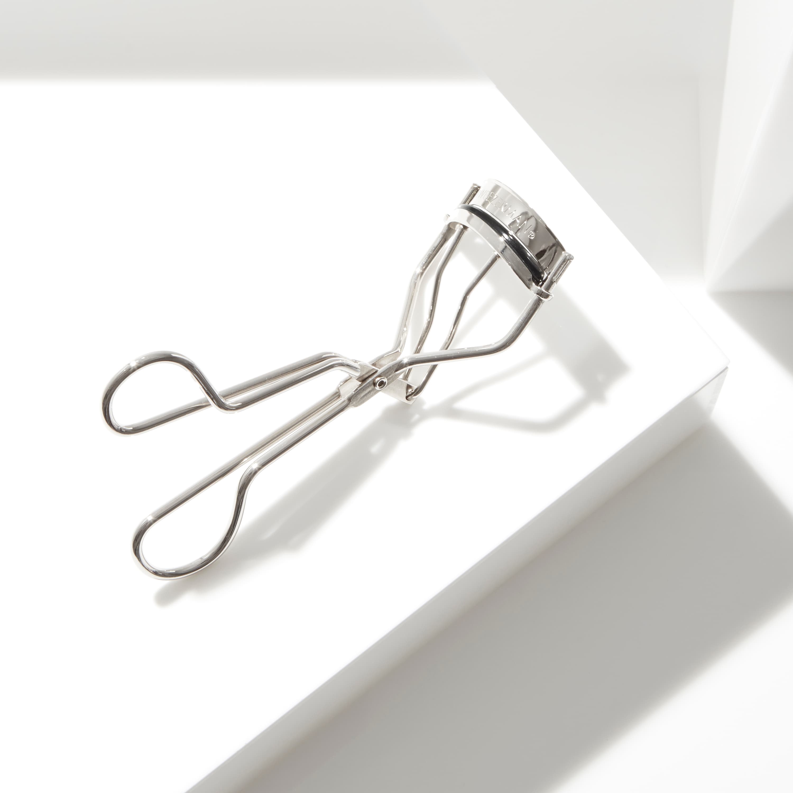Tweezerman Classic Lash Curler 3