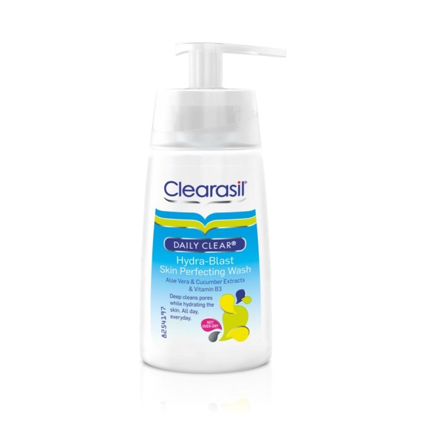 Clearasil Daily Clear Hydra-Blast Skin Perfecting Wash 150 ml